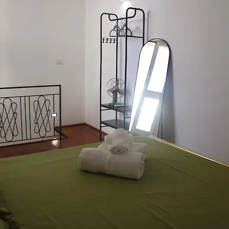 Isabi Apartment